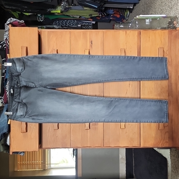 EUC Rewash Brand: Paris Collection Julie Mid-Rise Jegging, Black, size 9/29 - Picture 1 of 5